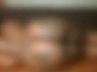 Yourthickgyal's Live Sex Cam Show
