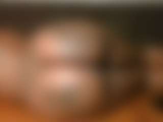 Yourthickgyal's Live Sex Cam Show