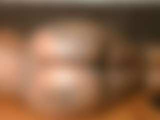 Yourthickgyal's Live Sex Cam Show