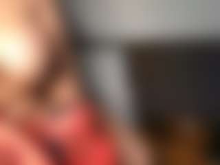 Yourthickgyal's Live Sex Cam Show