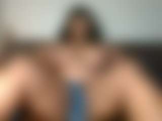 Live cam show with Yourthickgyal - Tattoos on SpunkLive
