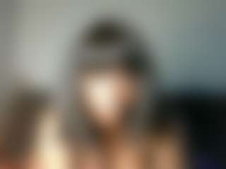 Yourthickgyal's Live Sex Cam Show
