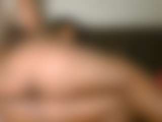 Yourthickgyal's Live Sex Cam Show