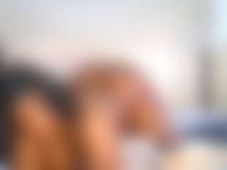 Yourthickgyal's Live Sex Cam Show