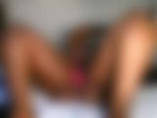 Live cam show with Yourthickgyal - Thick on SinfulBabes