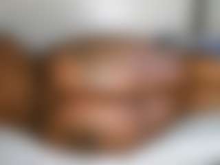 Yourthickgyal's Live Sex Cam Show