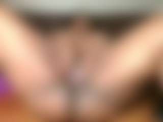 Yourthickgyal's Live Sex Cam Show
