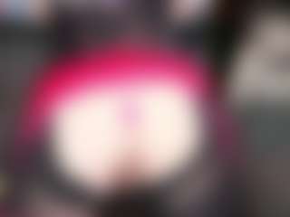 Live cam show with Faye-Wilde - Facial Piercings on SinfulBabes