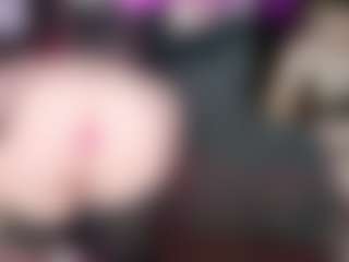 Live cam show with Faye-Wilde - Orgasm on AdultVida.com