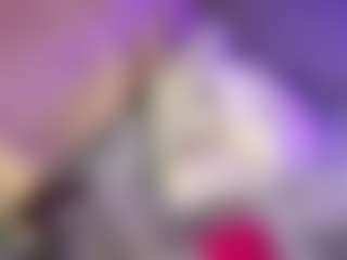 Live cam show with LUNAANGELL - Blonde Hair on MyBangCams