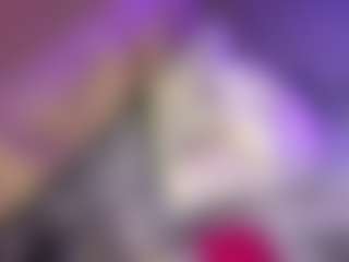 Live cam show with LUNAANGELL - Blue Eyes on Fling VIP Chat