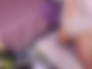 Live cam show with LUNAANGELL - Facial on chickslive.net
