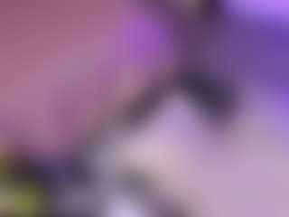 Live cam show with LUNAANGELL - Colombia on Camsoda