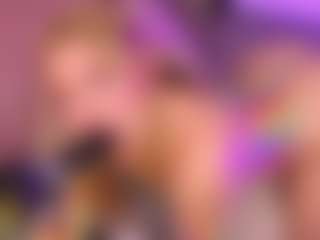 Live cam show with LUNAANGELL - Tiny Tits on live18s.com