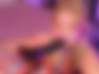 Live cam show with LUNAANGELL - Colombia on boobsie.com