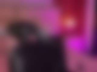 Live cam show with LUNAANGELL - Colombia on Camsoda