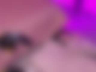 Live-camshow met LUNAANGELL - Thin op Camsoda