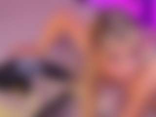 Live-Cam-Show mit LUNAANGELL - Thin auf Camsoda