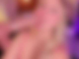 Live cam show with LUNAANGELL - Thin on CamClone
