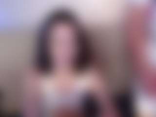 Seks show na żywo z Yummybabes