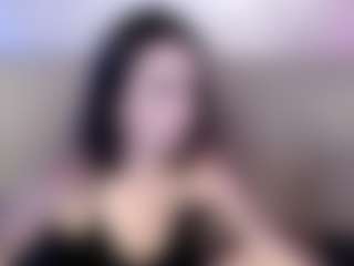Seks show na żywo z Yummybabes