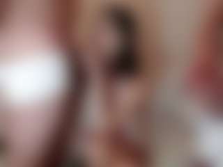 Yummybabes's Live Sex Cam Show