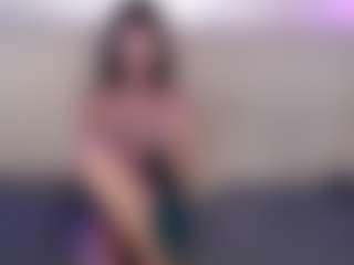 Yummybabes's Live Sex Cam Show