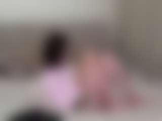 Yummybabes's Live Sex Cam Show