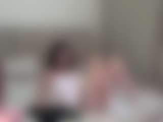 Yummybabes's Live Sex Cam Show