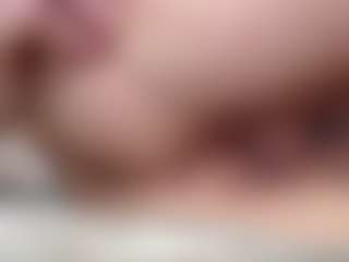 Live cam show with Yummybabes - Brown Hair on hornycams.live