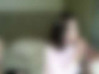 Live cam show with Yummybabes - Kiirro on Dolls Live