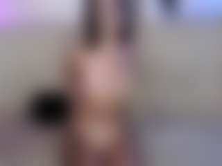 Live cam show with Yummybabes - Brown Eyes on Uber Horny