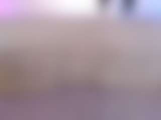Live cam show with Yummybabes - Brown Hair on instabang