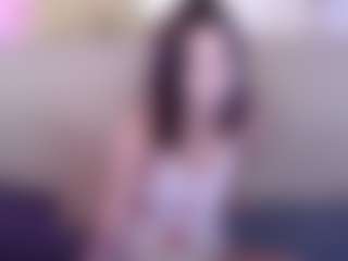 Live cam show with Yummybabes - Dildo Or Vibrator on liverealitysex.com