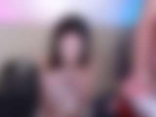 Pokaz na żywo z Yummybabes - Tease na Camsoda