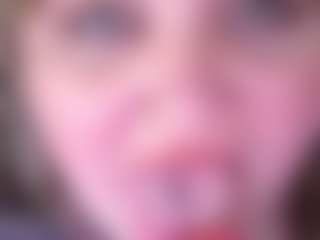ZaraReign's Live Sex Cam Show