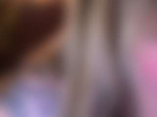 ZaraReign's Live Sex Cam Show