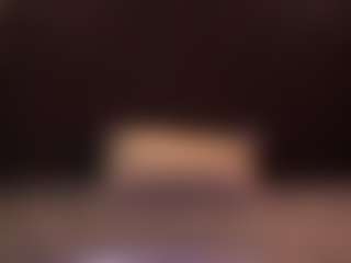 Live cam show with ZaraReign - Young Adult on https://playwithruby.com