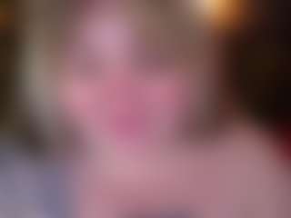 Live cam show with ZaraReign - Pov on Free Soda