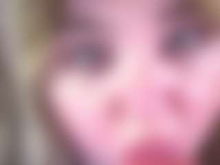 ZaraReign's Live Sex Cam Show