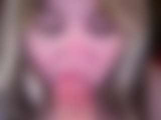 ZaraReign's Live Sex Cam Show