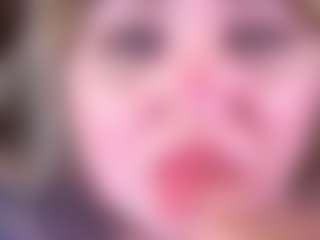 ZaraReign's Live Sex Cam Show