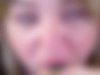 ZaraReign's Live Sex Cam Show