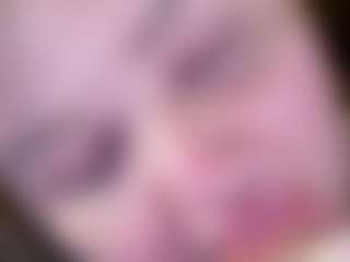Live cam show with ZaraReign - Green Eyes on CSO-WL
