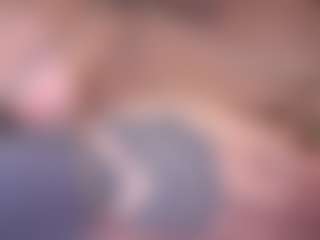 Live cam show with ZaraReign - Green Eyes on pussylord.com