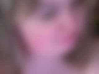 ZaraReign's Live Sex Cam Show