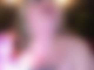Live cam show with ZaraReign - Bdsm on live18s.com