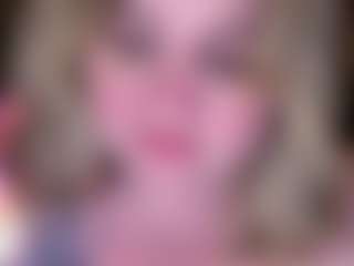 ZaraReign's Live Sex Cam Show