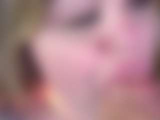ZaraReign's Live Sex Cam Show