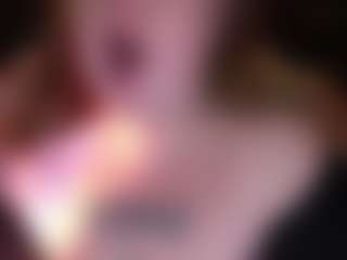 Live cam show with ZaraReign - HD on Camiplay Live